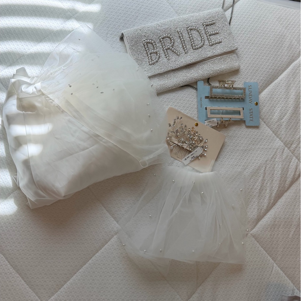 Bridal Bundle Robe, Clutch, Veil, with Hair Accessories
